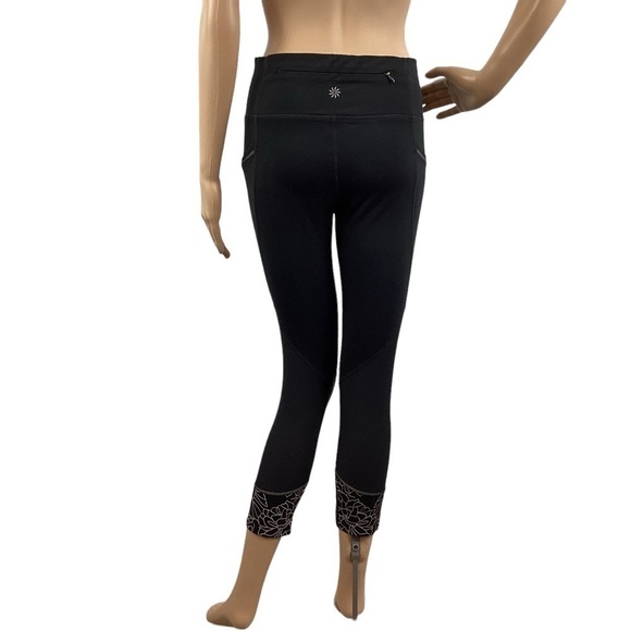 Athleta Black Orchid Relay 2.0 Capri Size S Floral - Picture 5 of 7